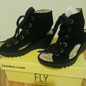 Fly London Suede Wedge Ankle Boots Lace Up Black Comfortable Size 38. NEW W/Box